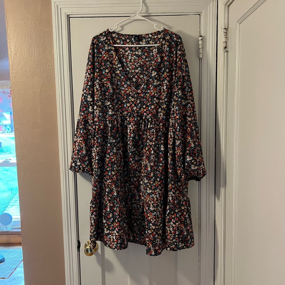 Floral V-Neck Dress by SHEIN curve